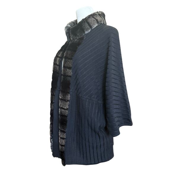 Ming Wang Open Knit Cardigan Women Large Black Faux Fur Trim Dolman Sleeves - Picture 9 of 11